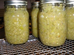 Canned chow chow