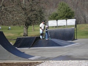 Skateboarding at Coonskin